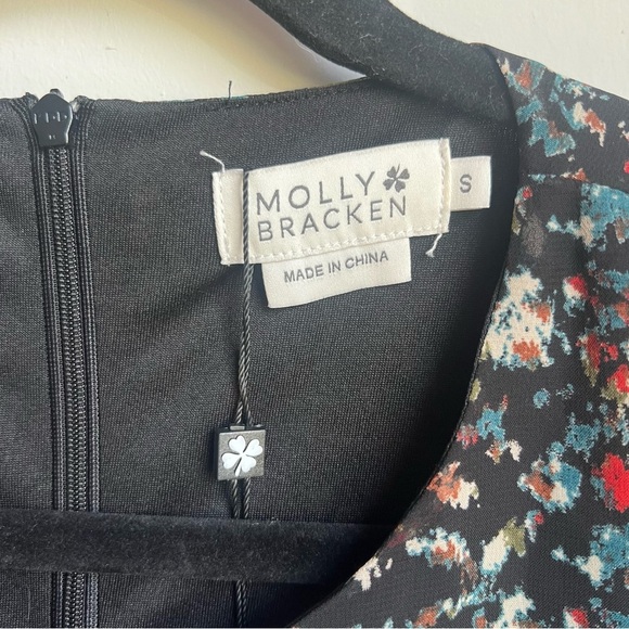 NWT Molly Bracken Dress with 3/4 Sleeves and Crew Neck - Small - Picture 3 of 16